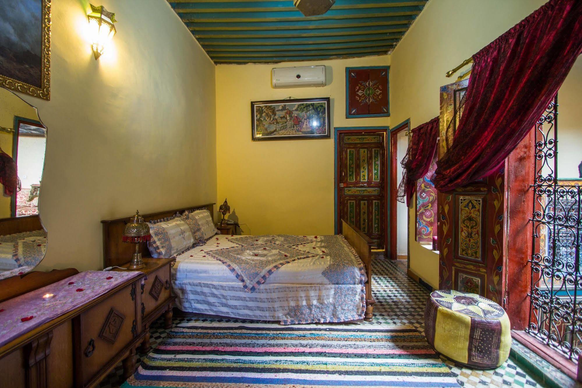 Riad La Source Bleue Fes Exterior photo