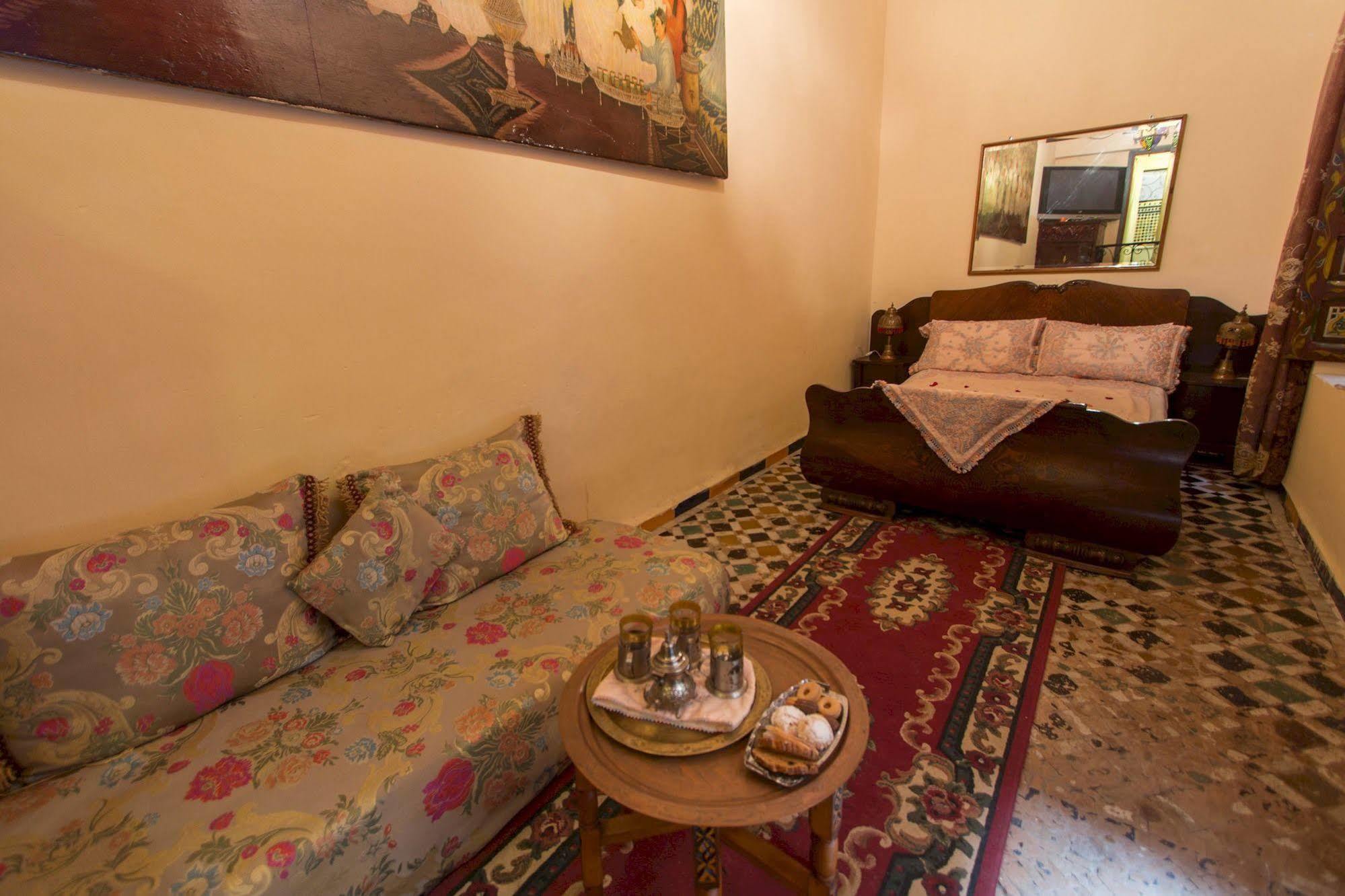 Riad La Source Bleue Fes Exterior photo