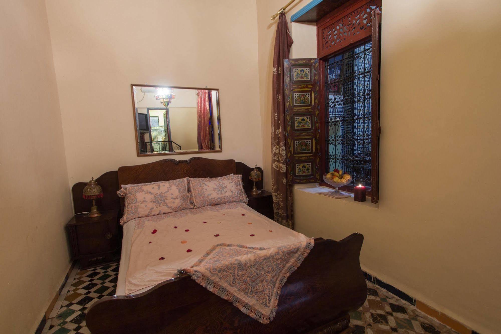 Riad La Source Bleue Fes Exterior photo